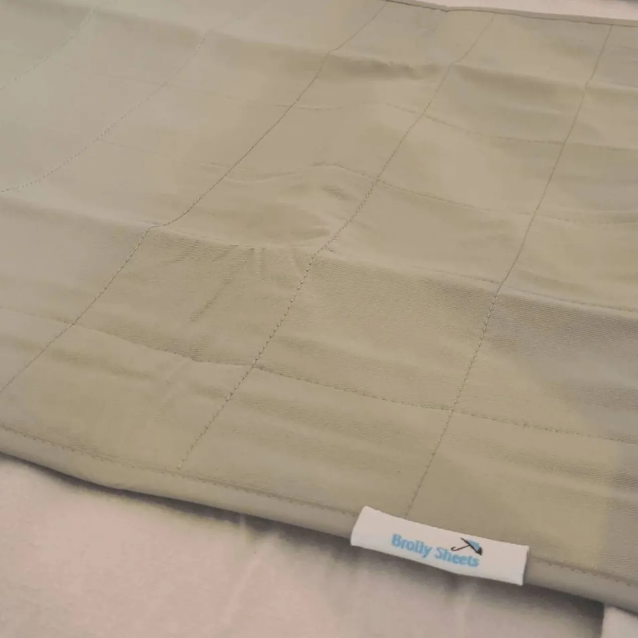 Brolly Sheets Brolly Sheet Waterproof Cot Pad with Wings Clearance