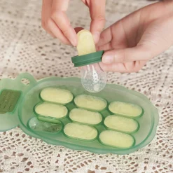 Haakaa Flower Fresh Food Feeder & Cover Set Clearance