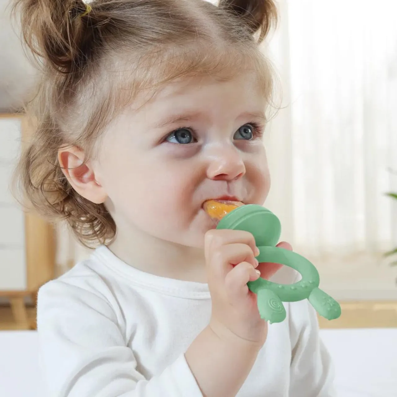 Haakaa Fresh Food Feeder with Mini Nibble Tray Combo Discount