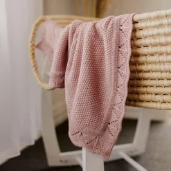 Mod & Tod Scalloped Edge Heirloom Blanket New