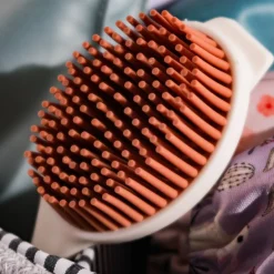 Nestling Silicone Nappy Brush Fashion