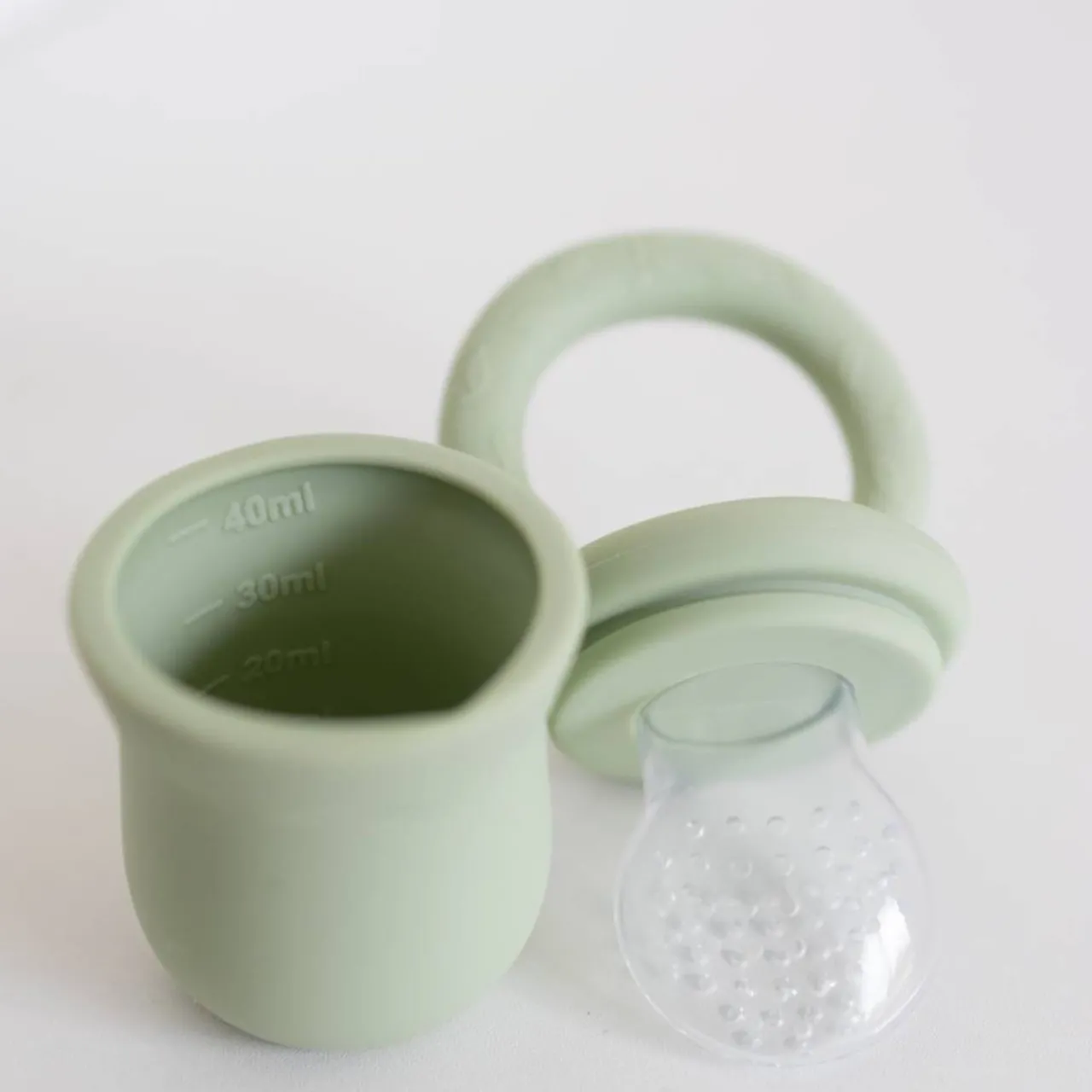 Petite Eats First Tastes Feeder Hot