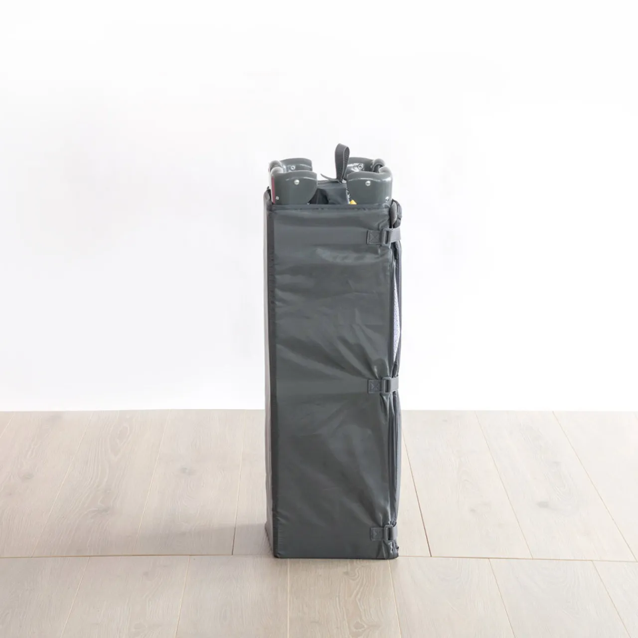 The Sleep Store Quest Portacot with Bassinet - Grey Hot