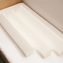 The Sleep Store SMALL Bed Bumper New