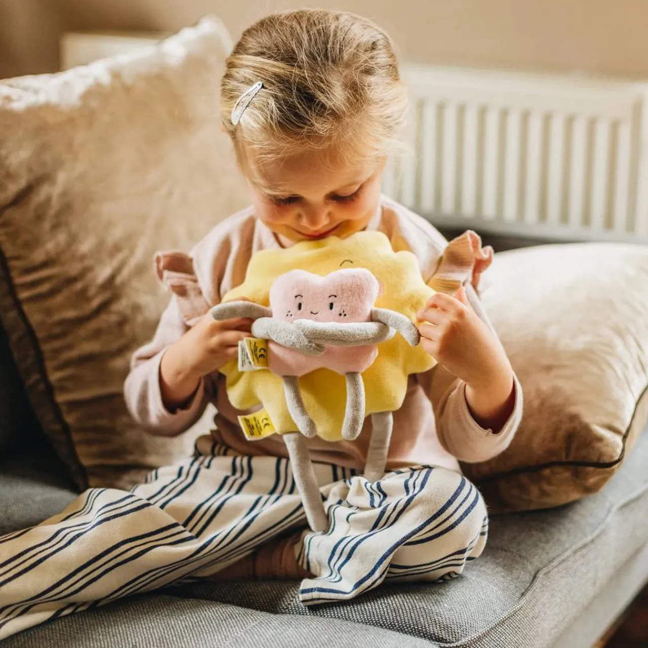 The Kiss Co - The Sibling Set Online